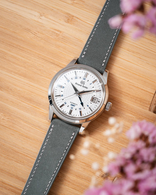 Light Grey Nubuck Slim Strap